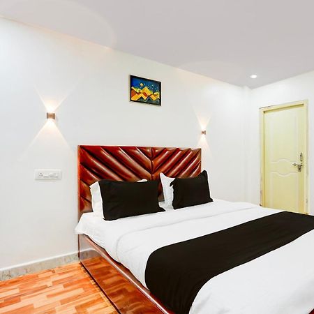 Hotel O Rms Grand Patancheru Экстерьер фото