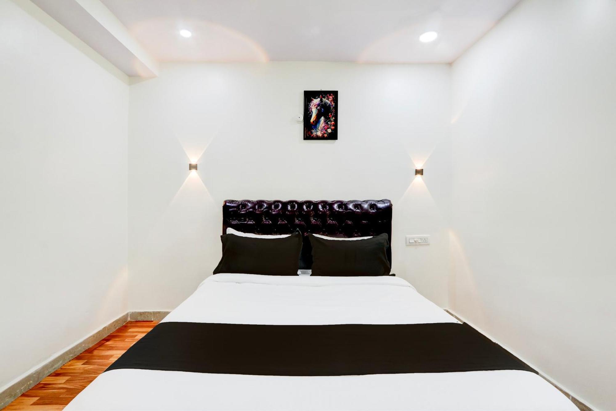 Hotel O Rms Grand Patancheru Экстерьер фото